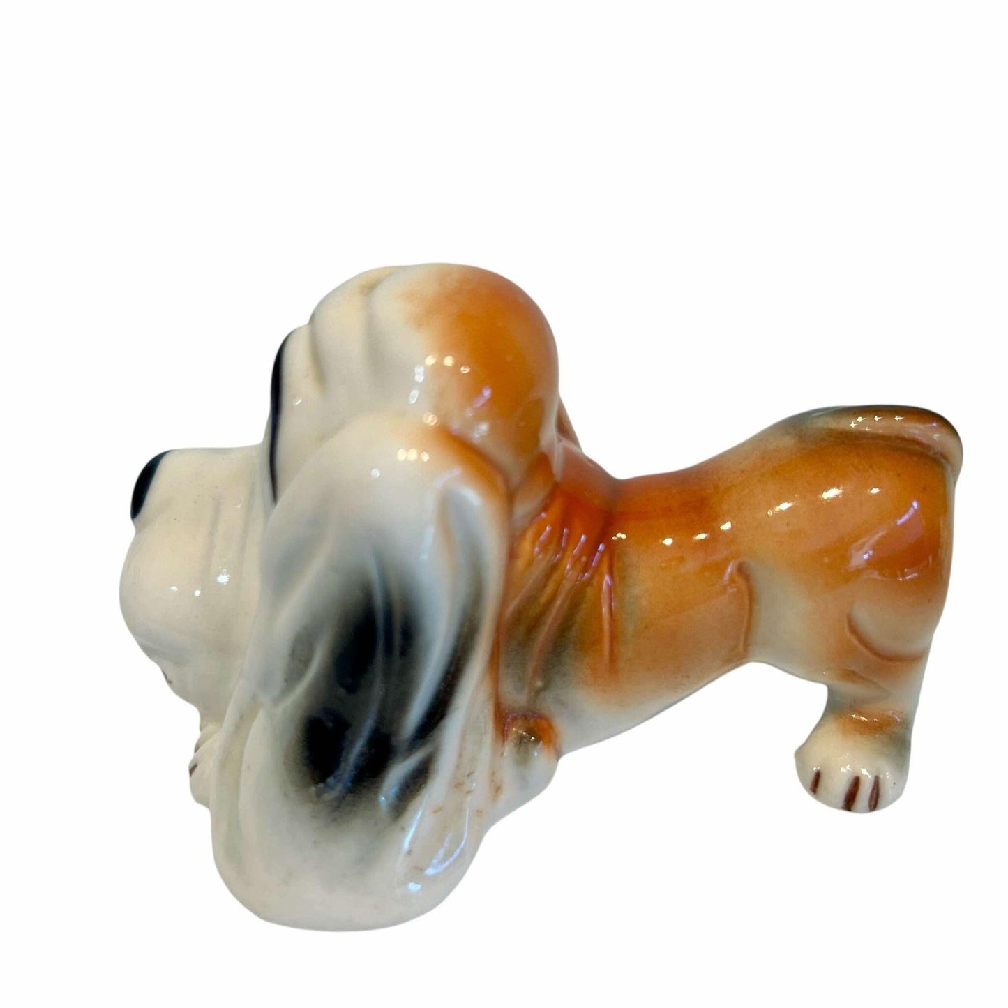 Vintage Dog Figurine, Bassett Hound Collectible Hillbilly Dog Statue.