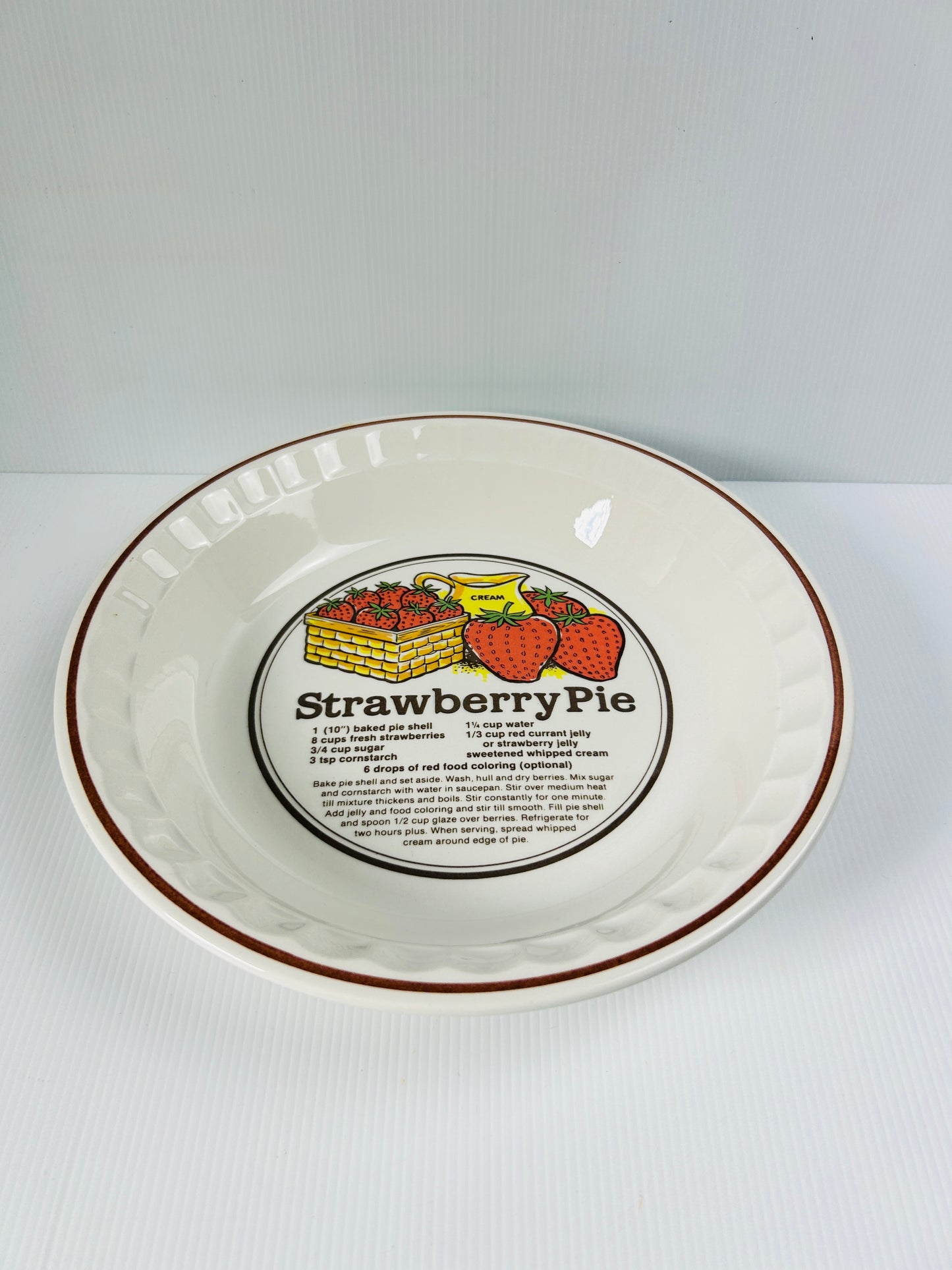 Vintage Strawberry Pie Recipe Dish Made in Korea Retro Ceramic Pie Plate Baking Dish 27cm