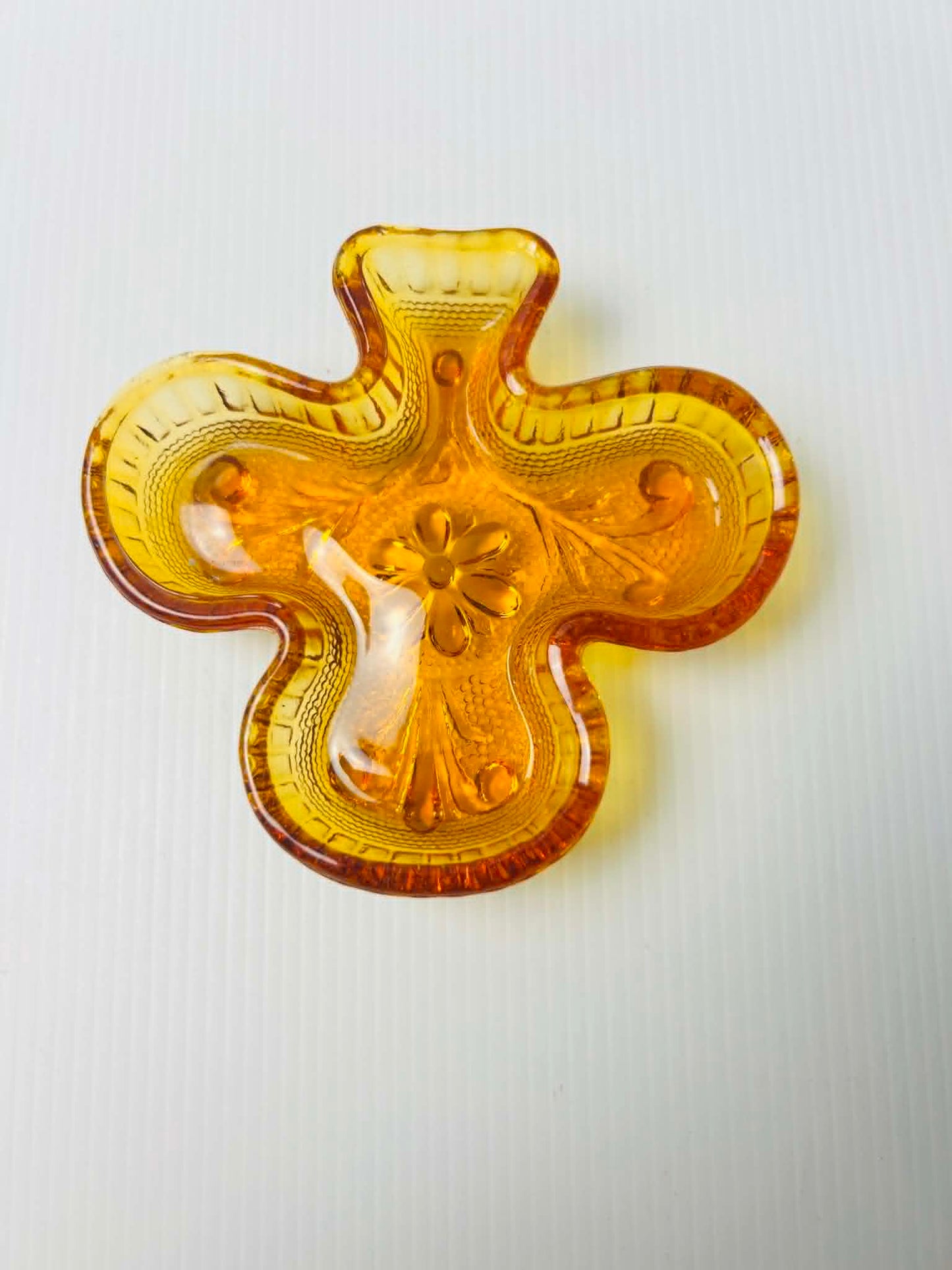 Vintage Tiara Amber Sandwich Glass Club Snack Dish 1970s | SABBY CHIC