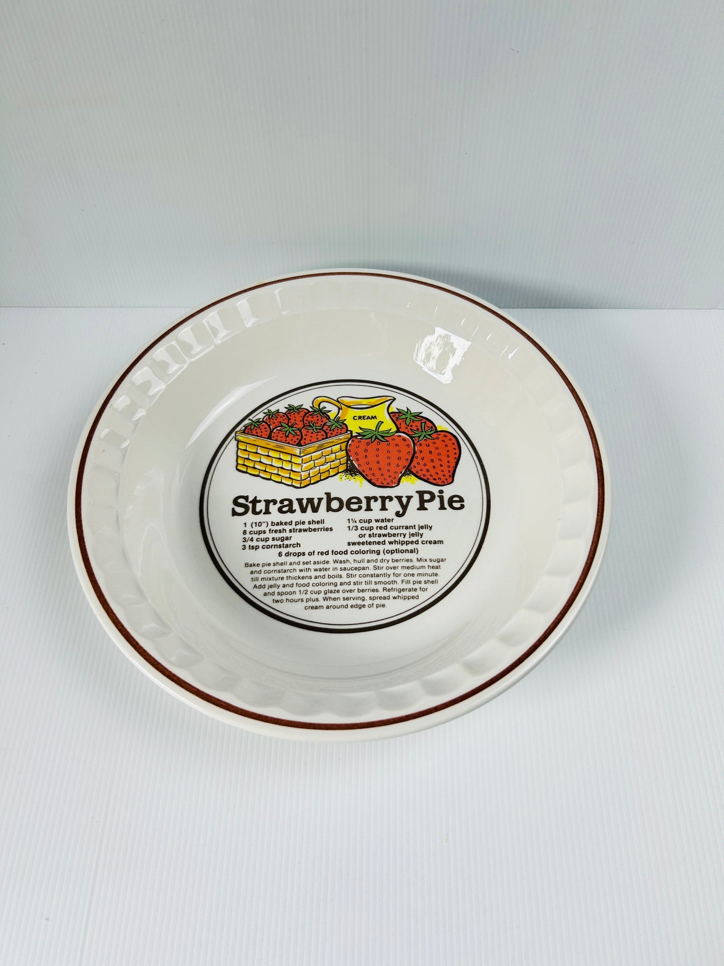 Vintage Strawberry Pie Recipe Dish Made in Korea Retro Ceramic Pie Plate Baking Dish 27cm