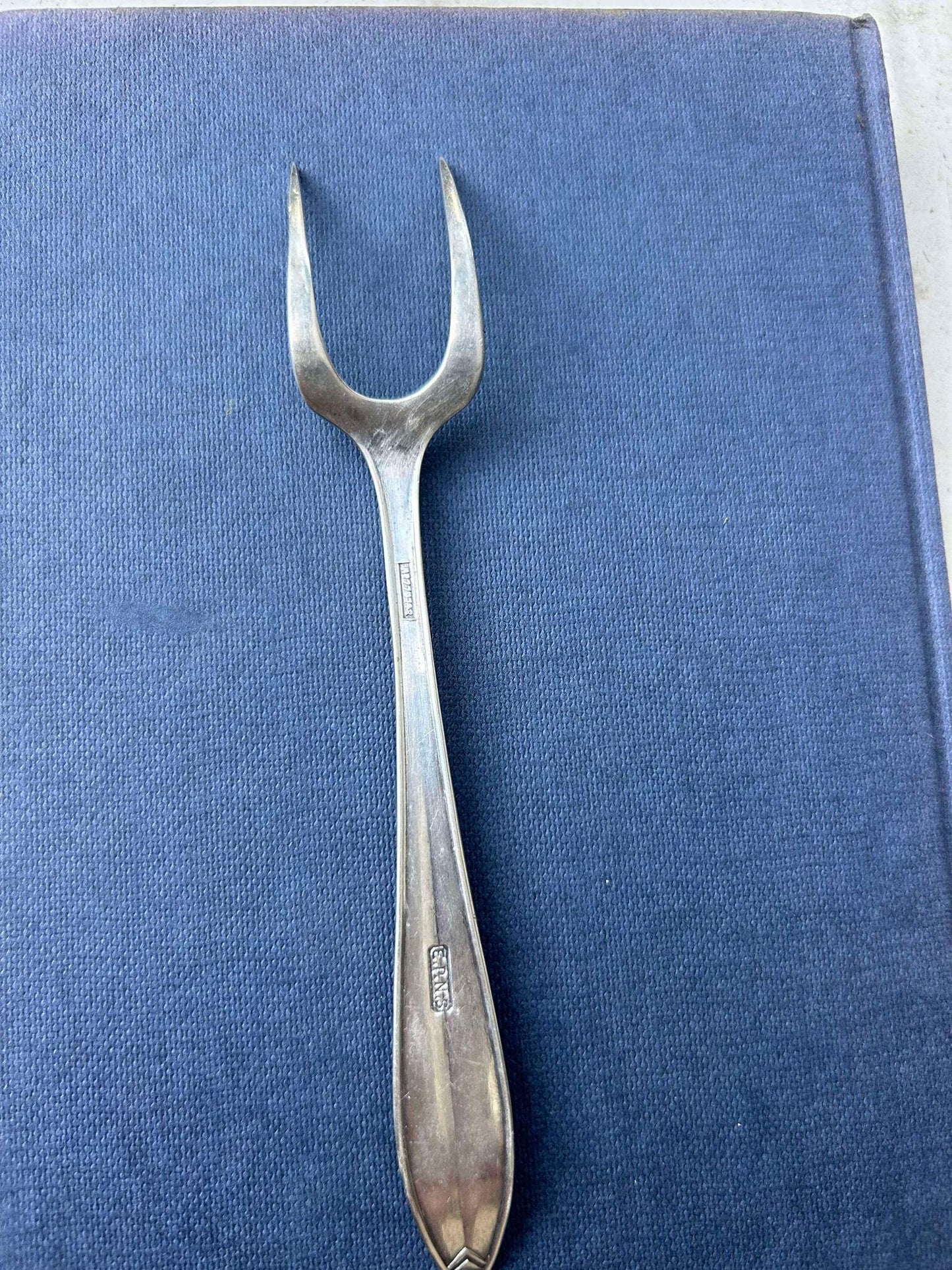 Vintage Art Nouveau Pickle Fork: EPNS Serving Flatware