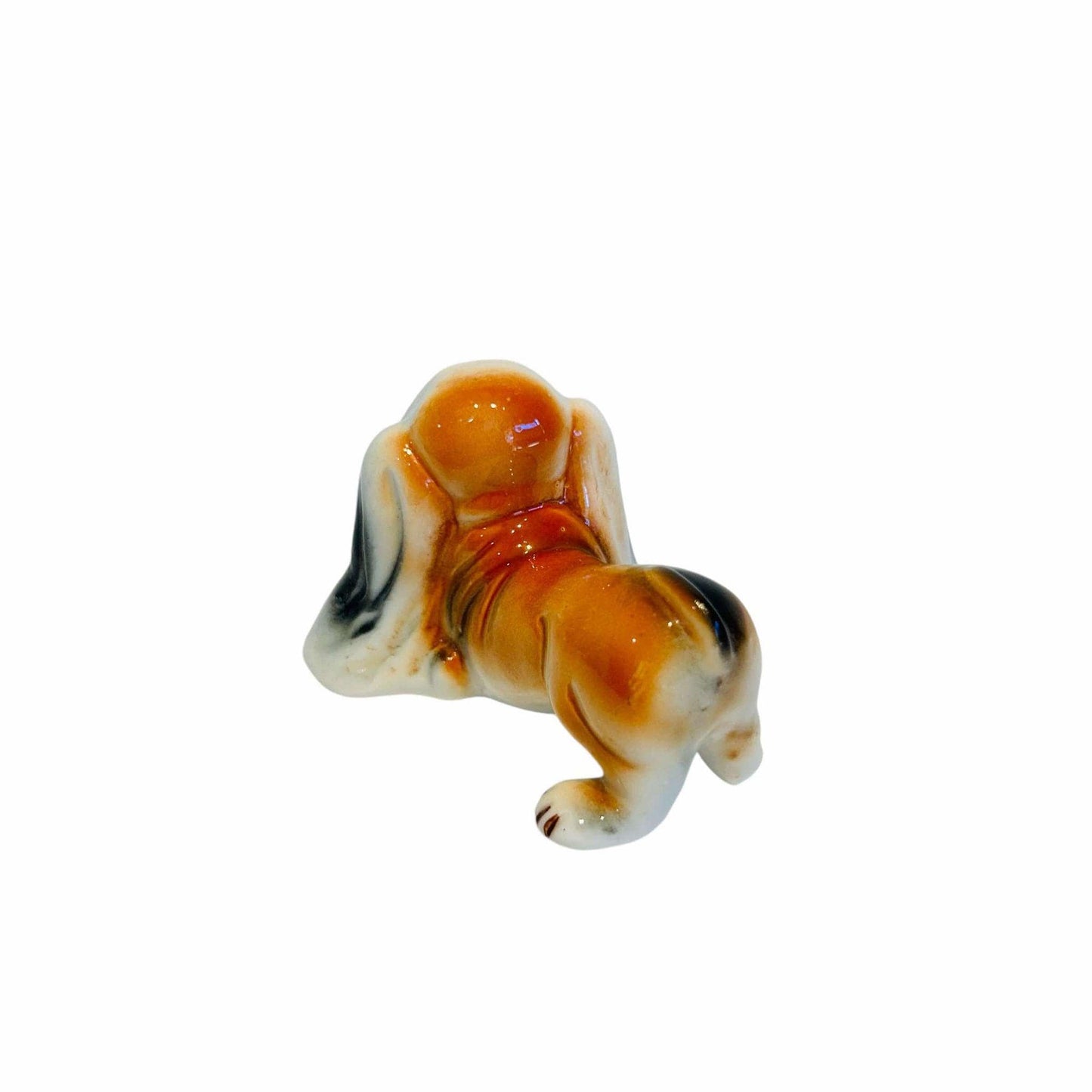 Vintage Dog Figurine, Bassett Hound Collectible Hillbilly Dog Statue.