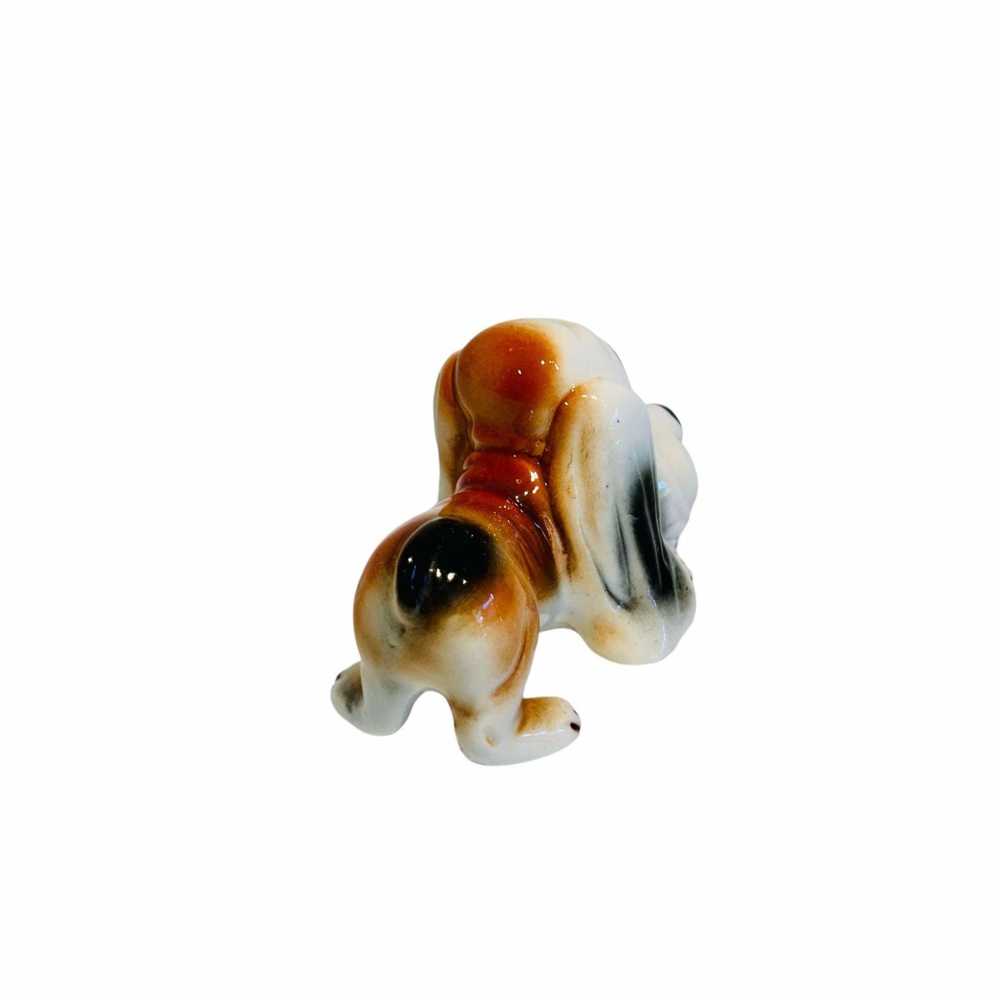 Vintage Dog Figurine, Bassett Hound Collectible Hillbilly Dog Statue.