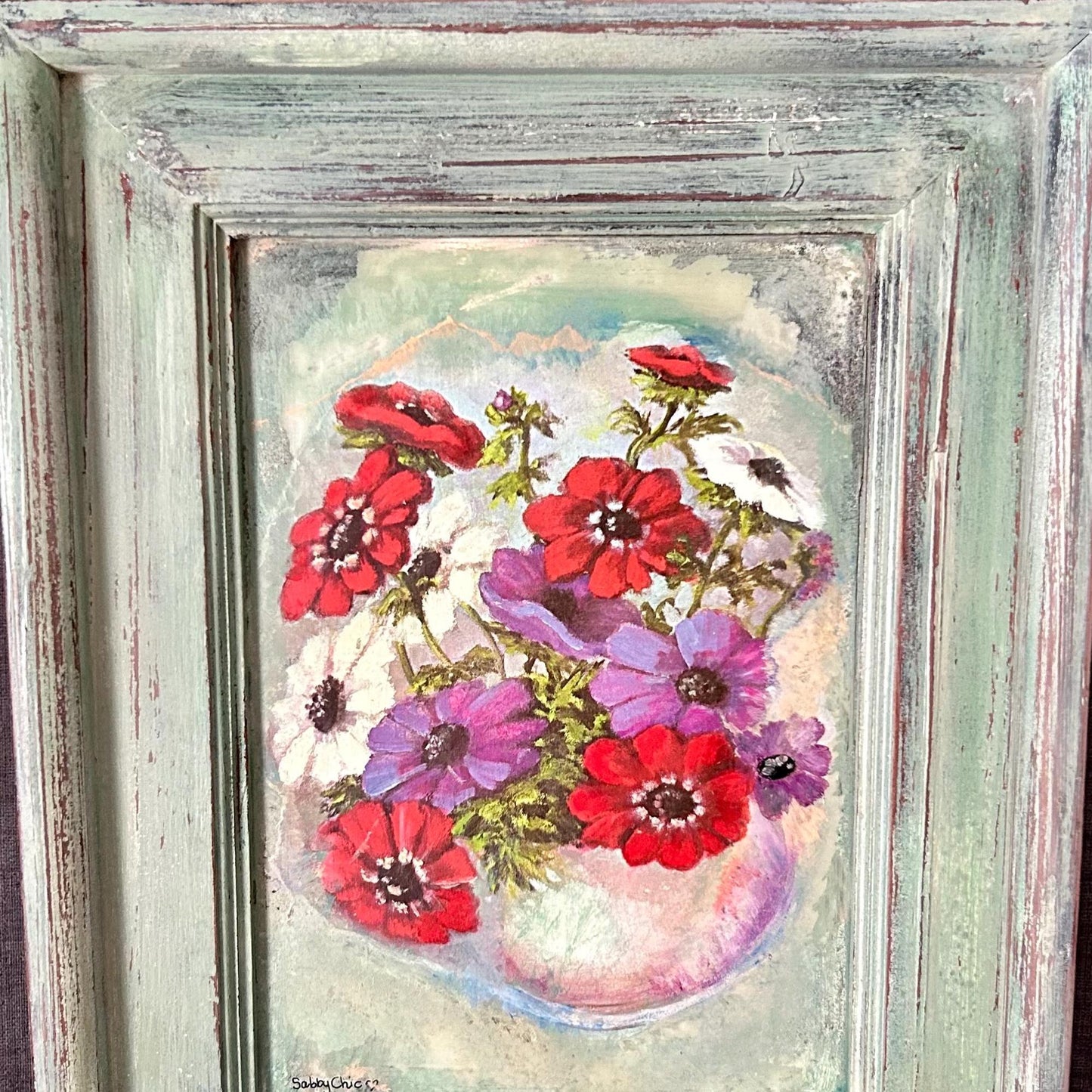 Decoupage Floral Mirror Art: Upcycled Vintage Frame, Acrylic Accents