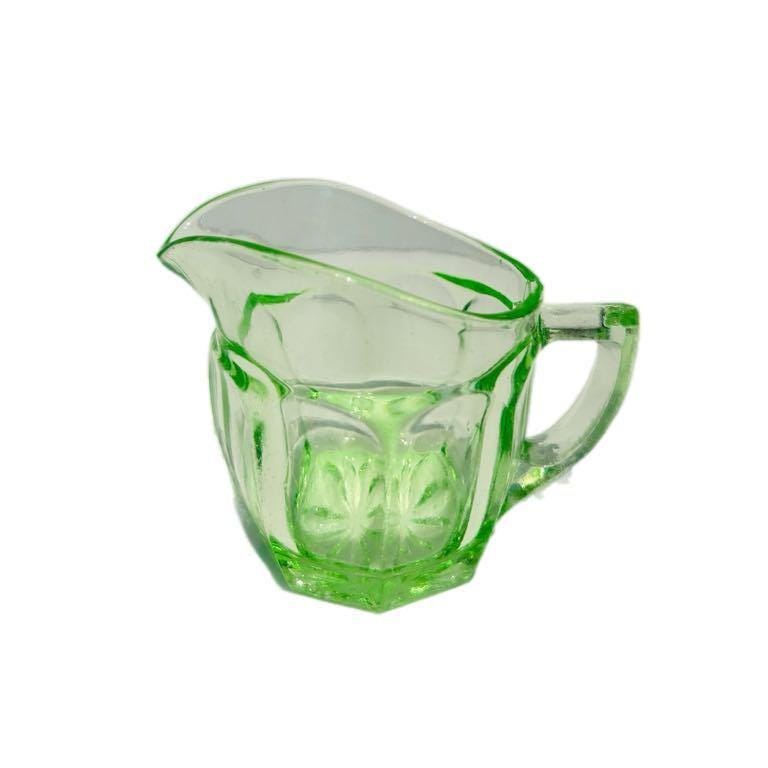 Vintage Depression Green Glass Jug and Plate Set – Starburst Pattern – Small Serving Jug with Matching Round Plate – Art Deco Style