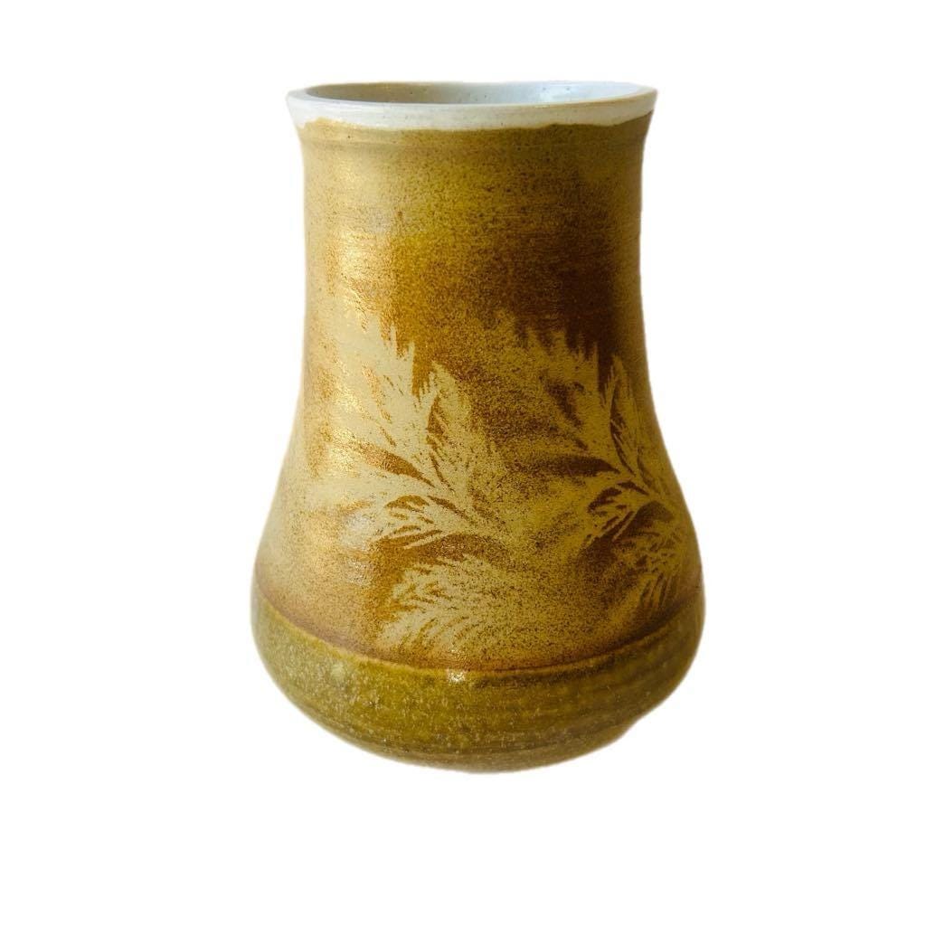 Rustic Speckled Pottery Vase: Earthy Glazed Finish, Signed GD