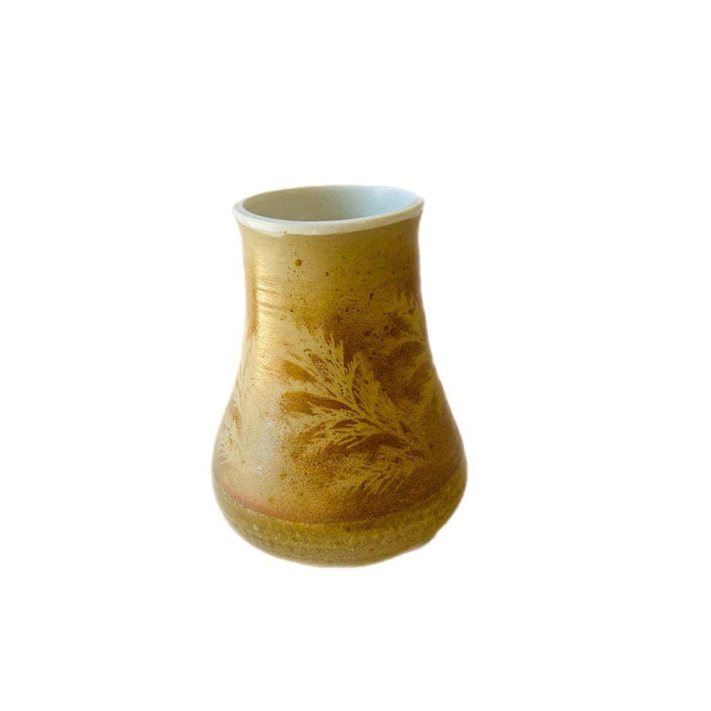 Rustic Speckled Pottery Vase: Earthy Glazed Finish, Signed GD