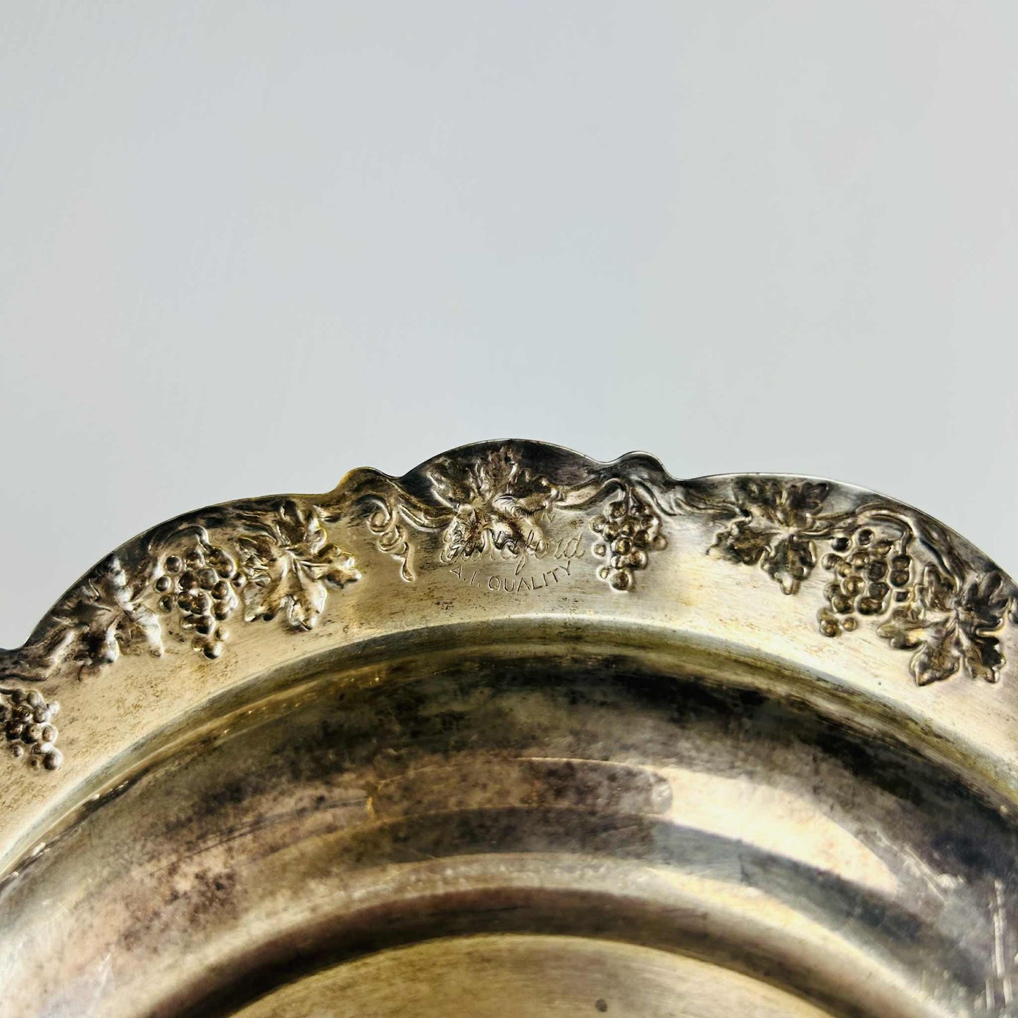 Vintage Renown Guildford Silver-Plated Bowl – Dragon Handle – Ornate AI Quality English Dish