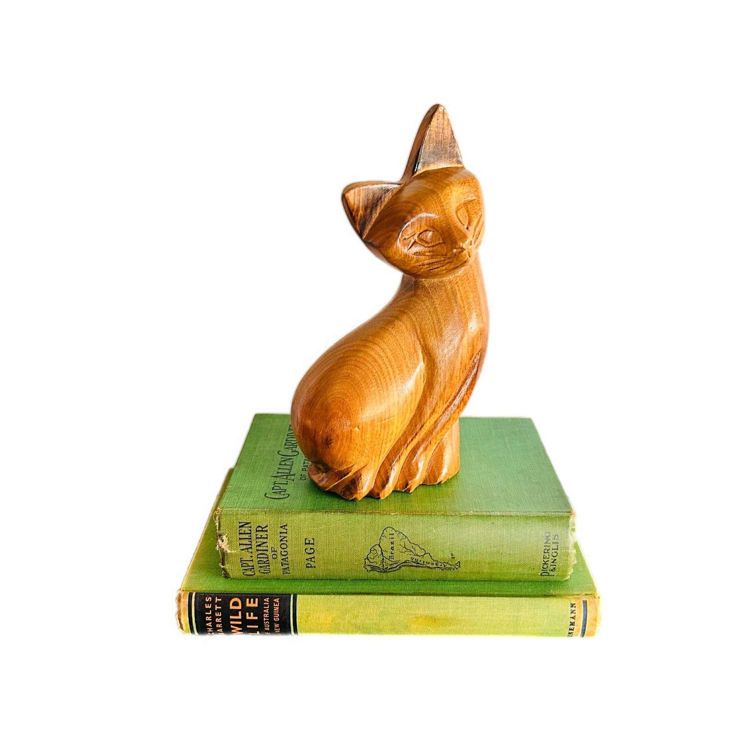 Hand-Carved Wooden Cat Figurine: Minimalist Home Decor (21cm)